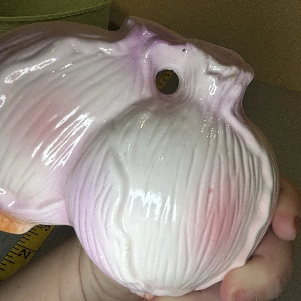 Purple Ceramic‎ Onion Wall Hanging Vintage Vegetable Kitschy Kitchen Decor 70's